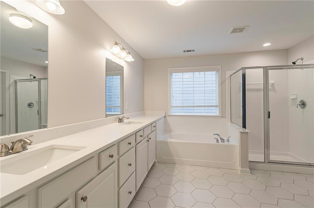 3970 Emerald Glade Court