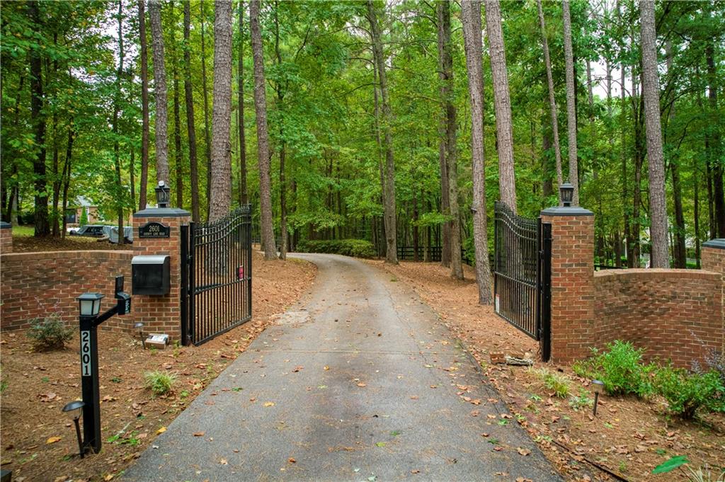 2601 County Line Road NW