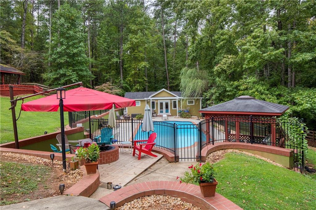 2601 County Line Road NW