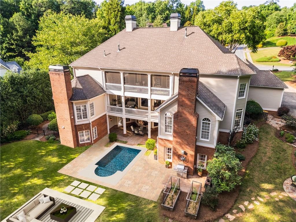 585 Glen National Drive