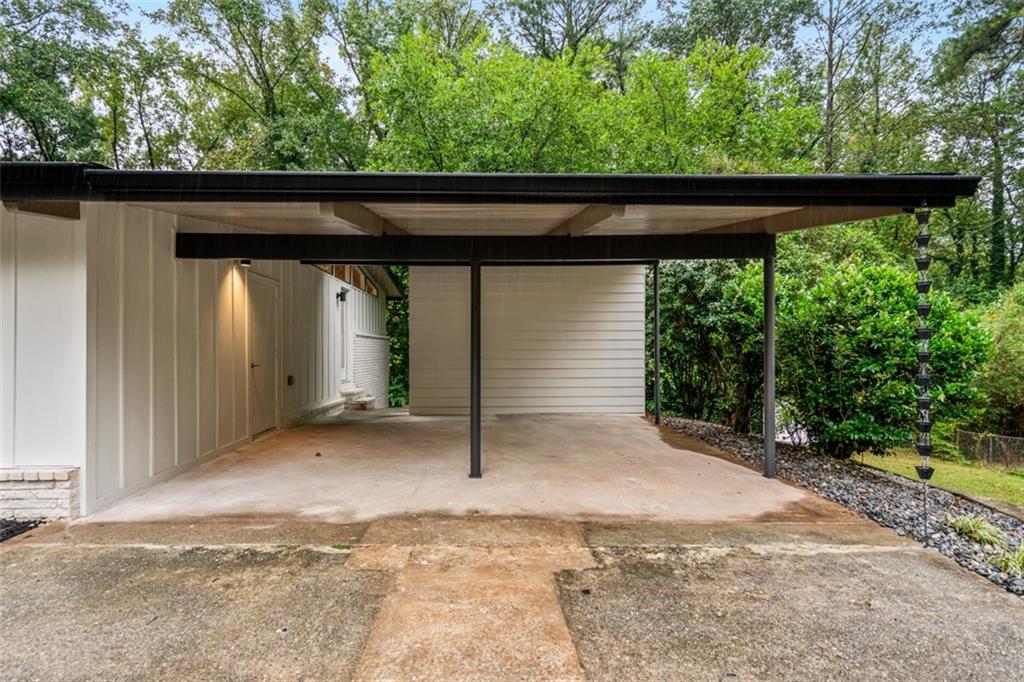 3036 HATHAWAY Court
