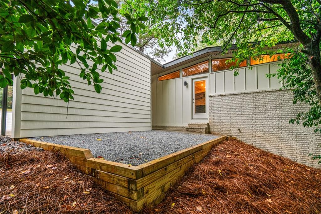 3036 HATHAWAY Court
