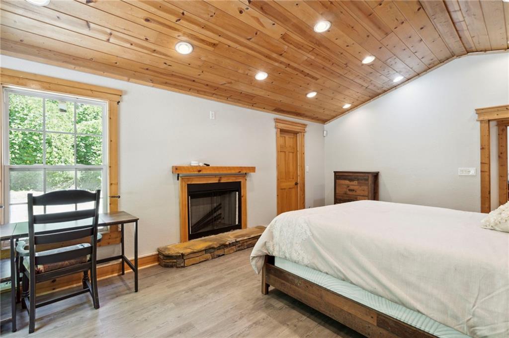 48 Farist Circle
