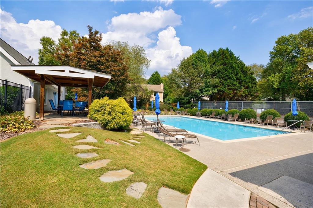 1215 Arborhill Lane