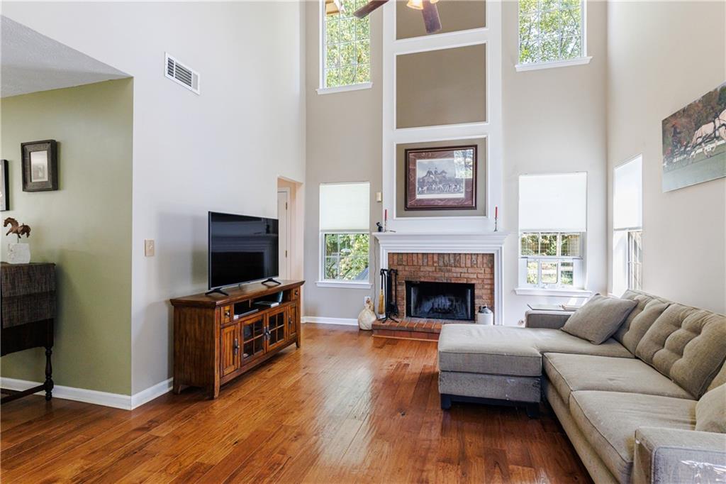 1215 Arborhill Lane