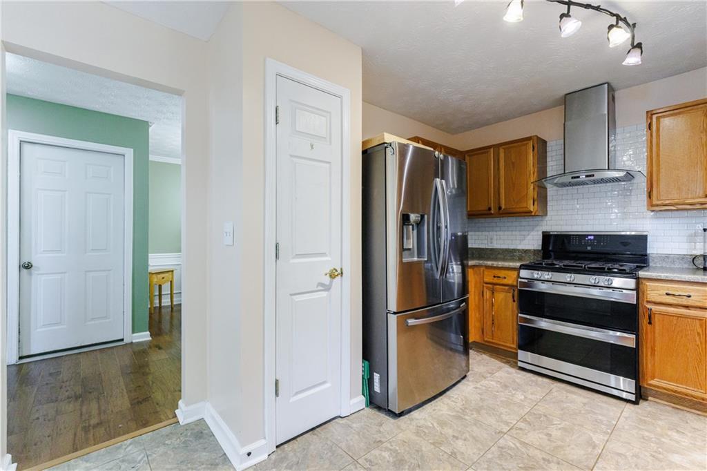 1215 Arborhill Lane