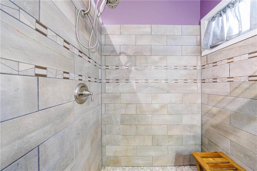 1215 Arborhill Lane