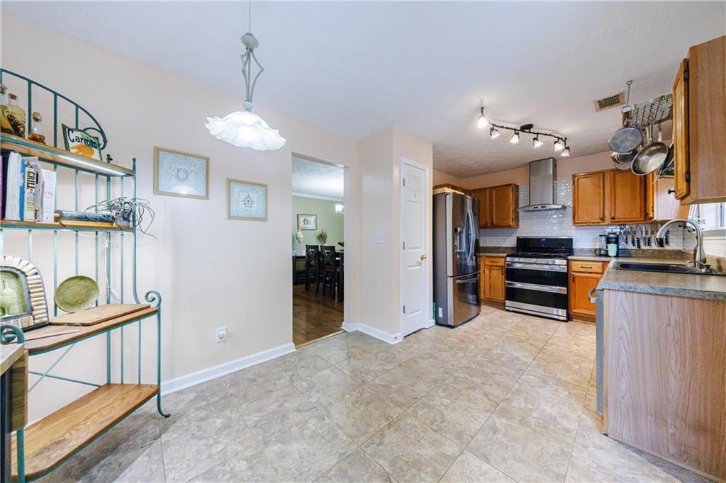 1215 Arborhill Lane