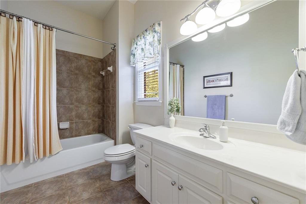 12755 Oak Falls Drive