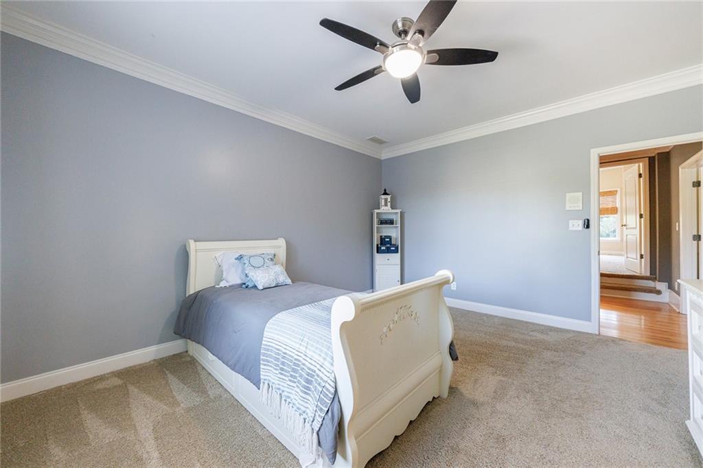 12755 Oak Falls Drive