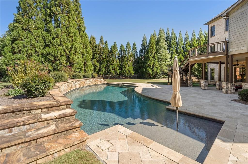 616 Glenover Drive
