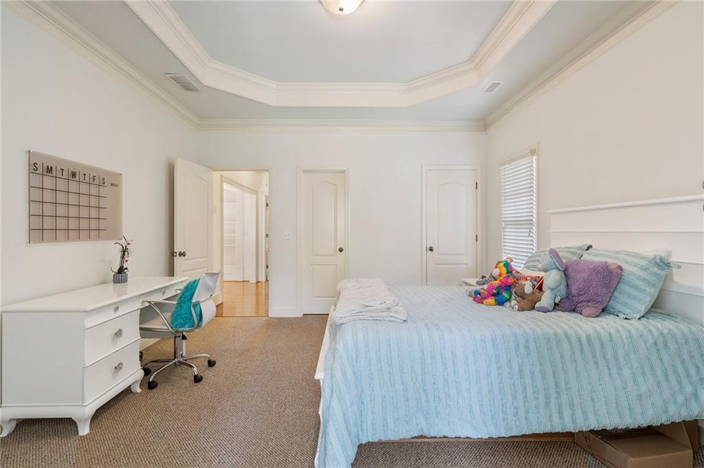 616 Glenover Drive