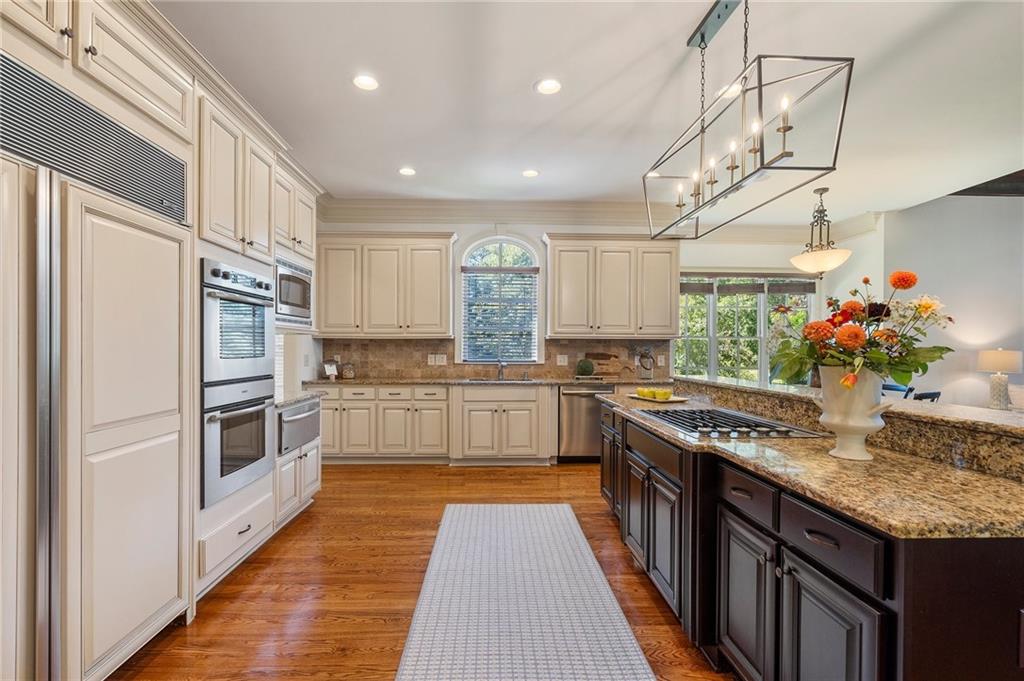 616 Glenover Drive