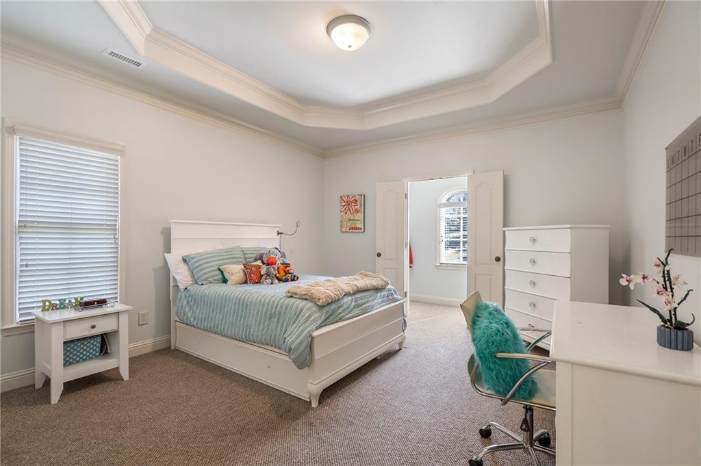 616 Glenover Drive