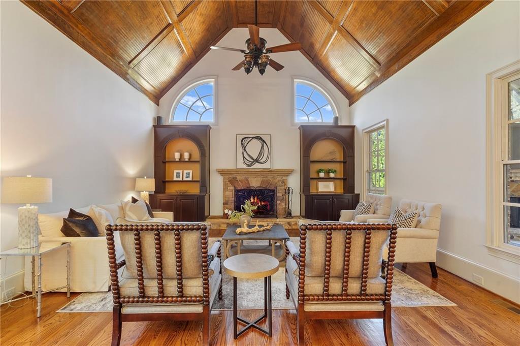616 Glenover Drive