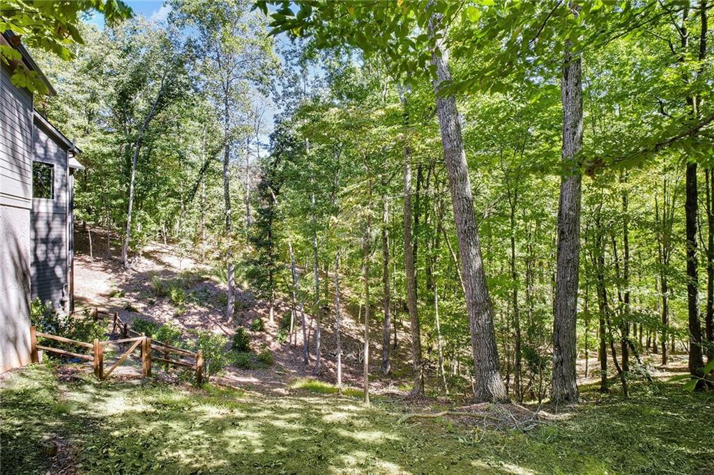 125 Woodpecker Way
