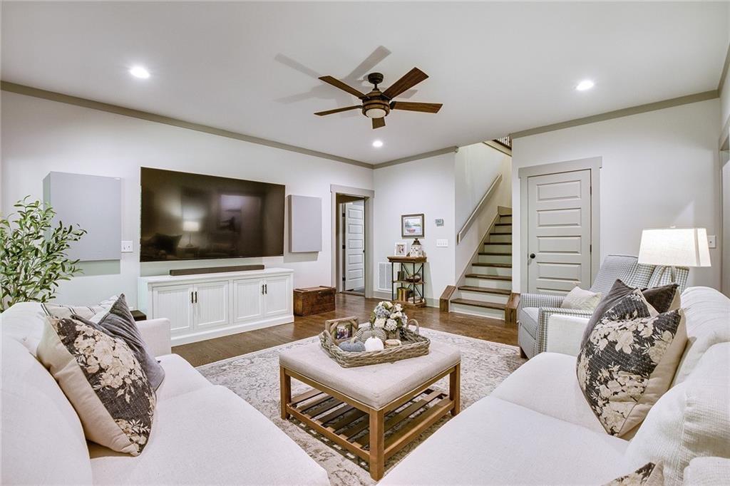 125 Woodpecker Way