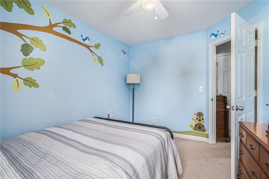 2689 Lake Park Bend