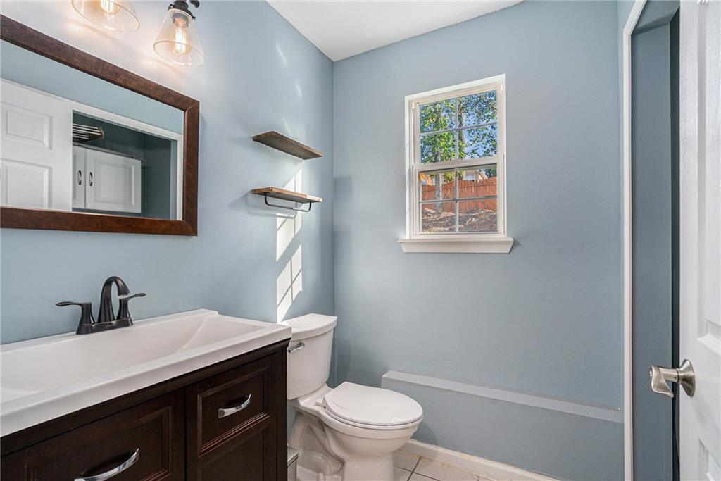 2689 Lake Park Bend