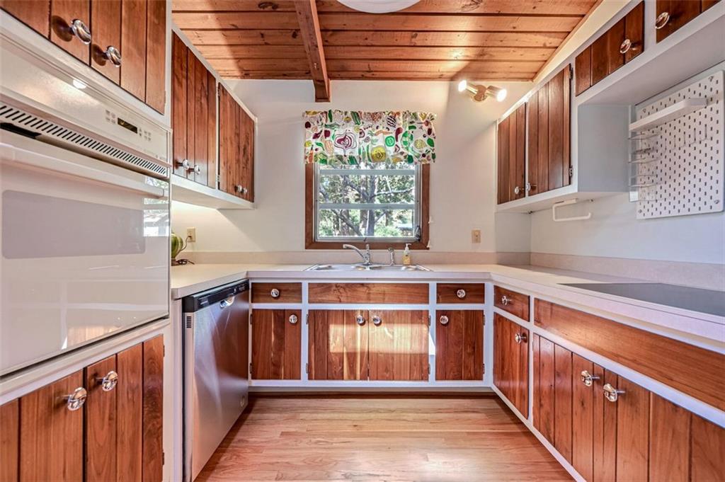3406 NORTHAVEN Lane
