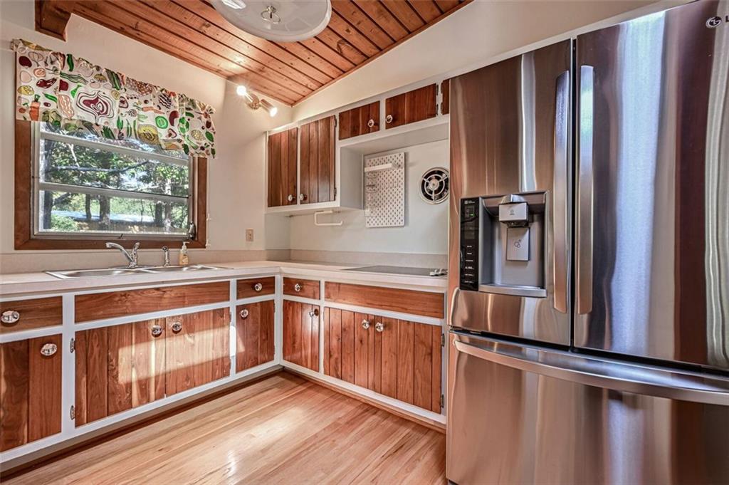 3406 NORTHAVEN Lane