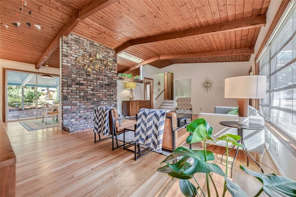 3406 NORTHAVEN Lane
