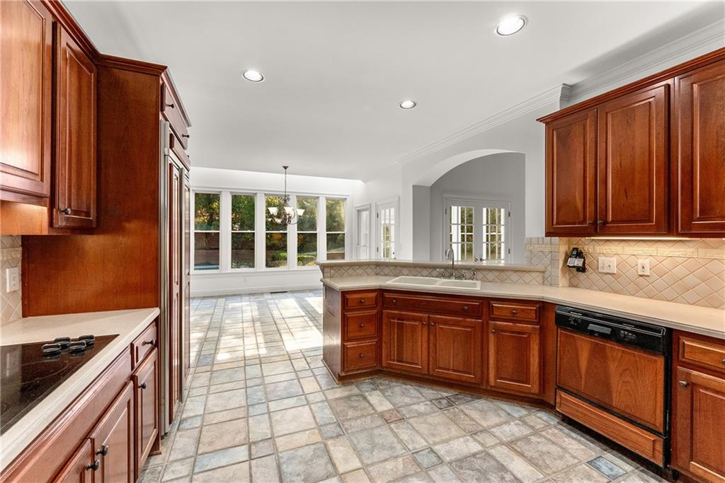 450 Fawn Glen Drive