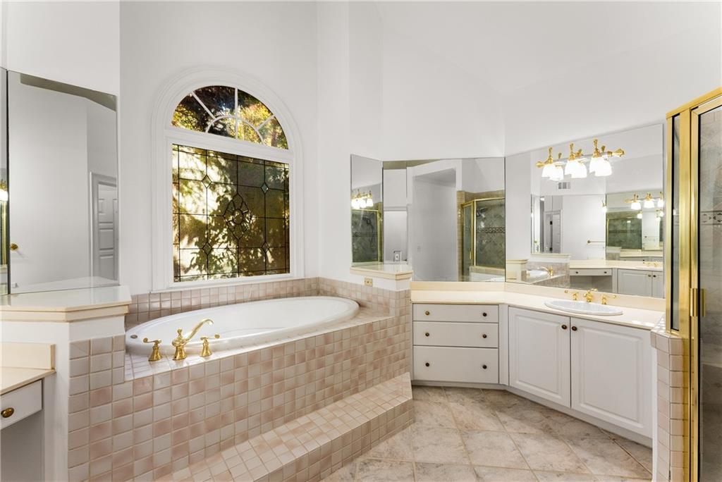 450 Fawn Glen Drive