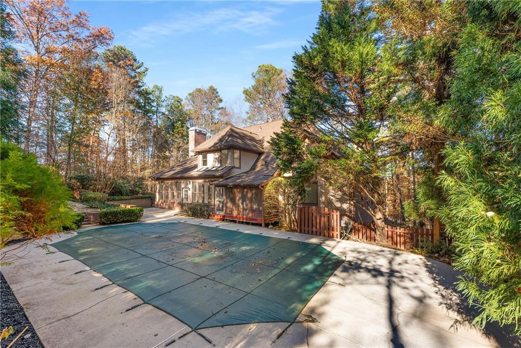 450 Fawn Glen Drive