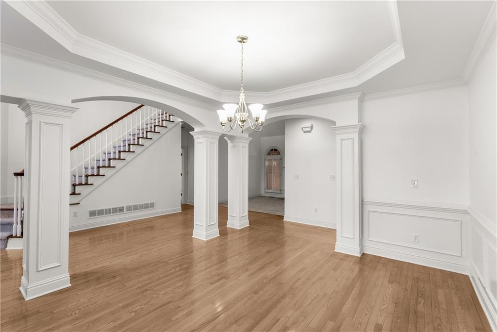 450 Fawn Glen Drive
