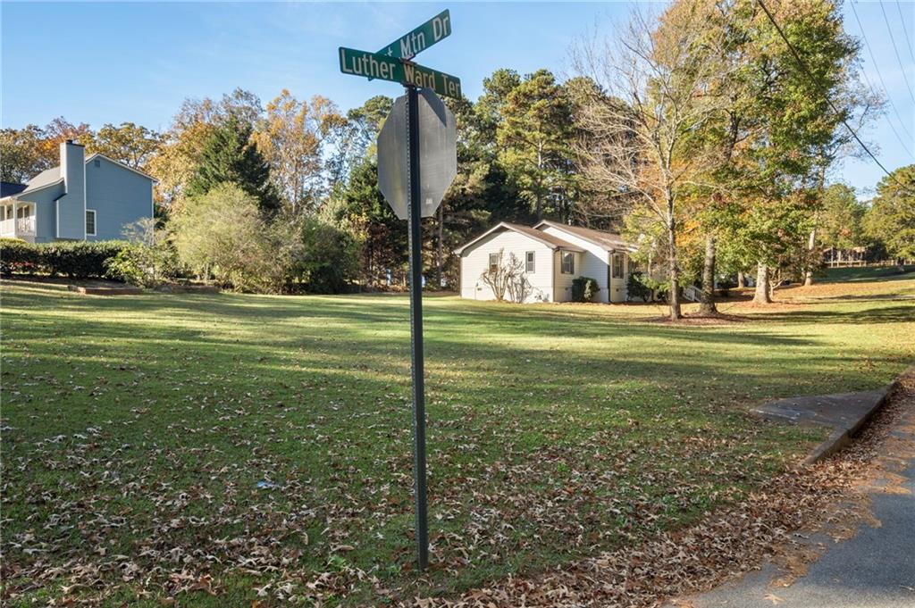 1216 Luther Ward Terrace