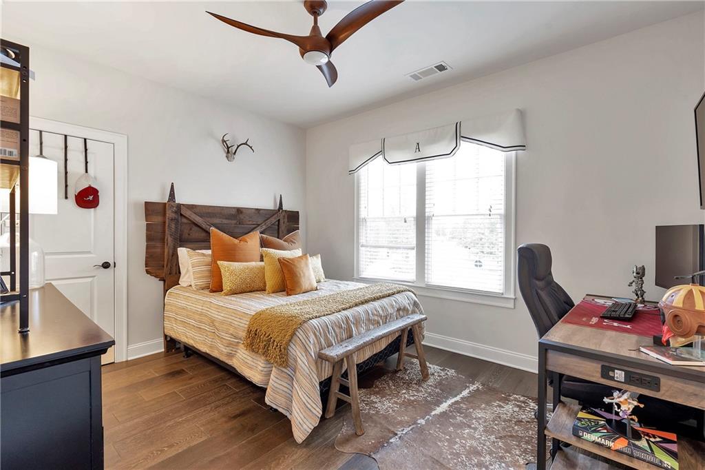 4125 Baxter Walk