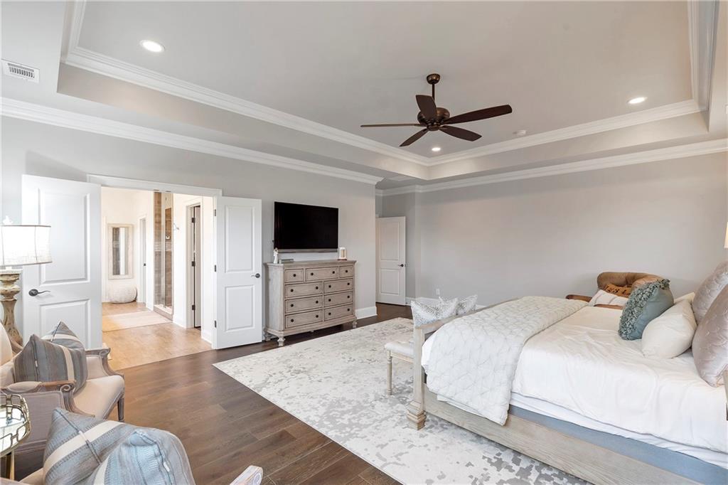 4125 Baxter Walk