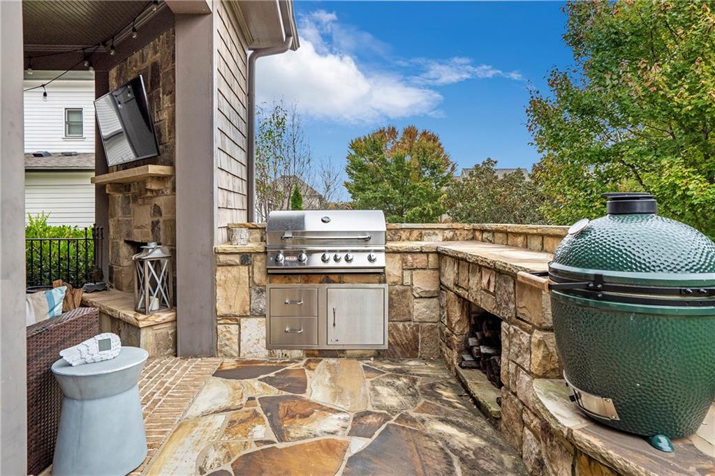 4125 Baxter Walk