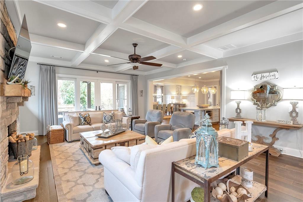 4125 Baxter Walk