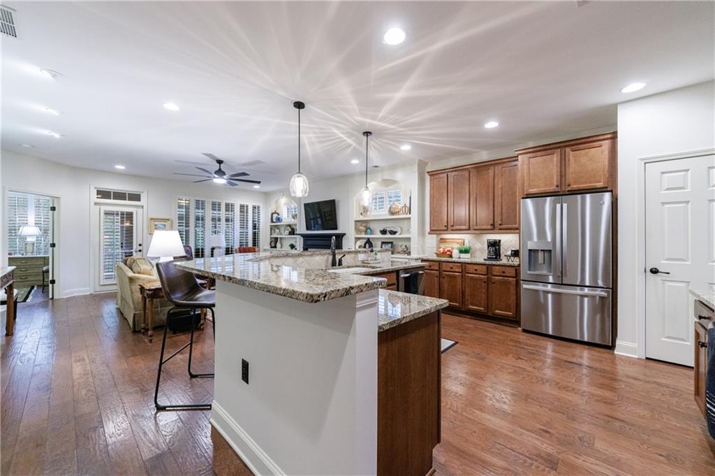 338 Shade Tree Circle