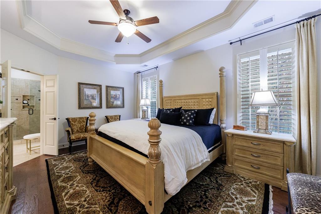 338 Shade Tree Circle