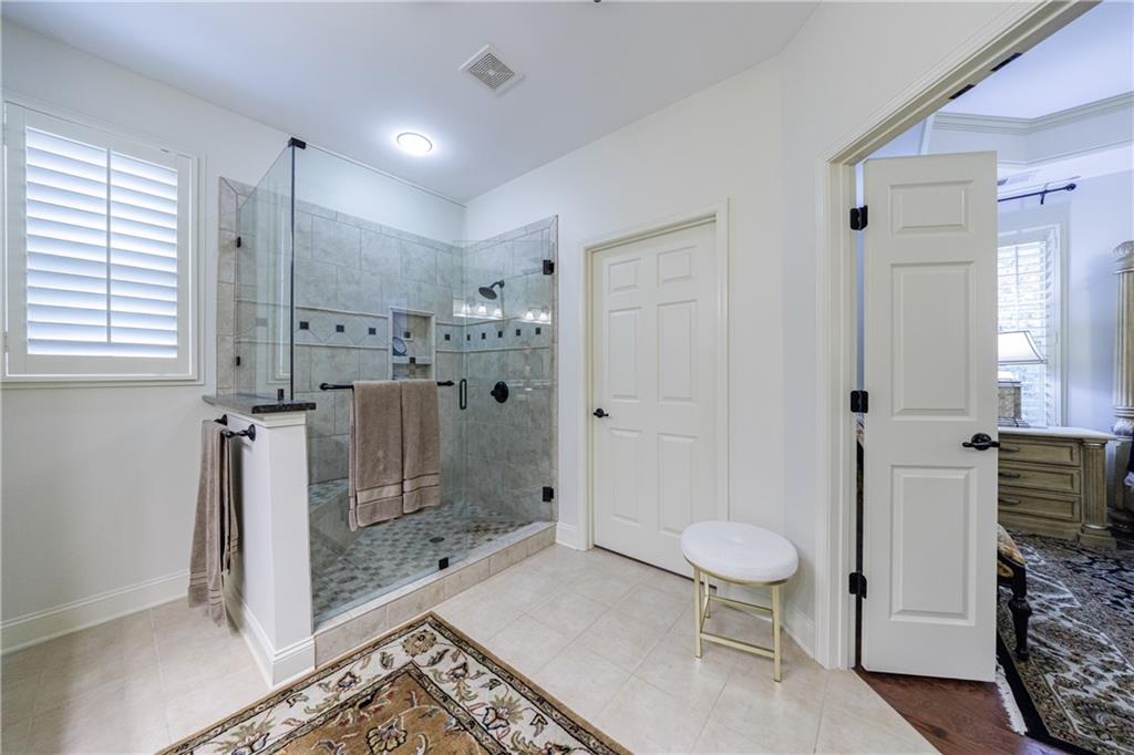 338 Shade Tree Circle