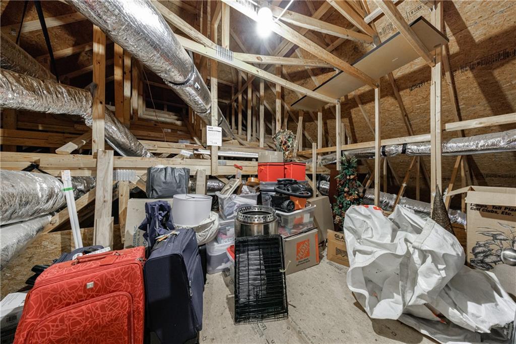 338 Shade Tree Circle