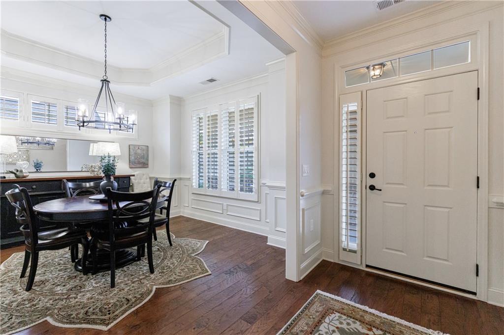 338 Shade Tree Circle