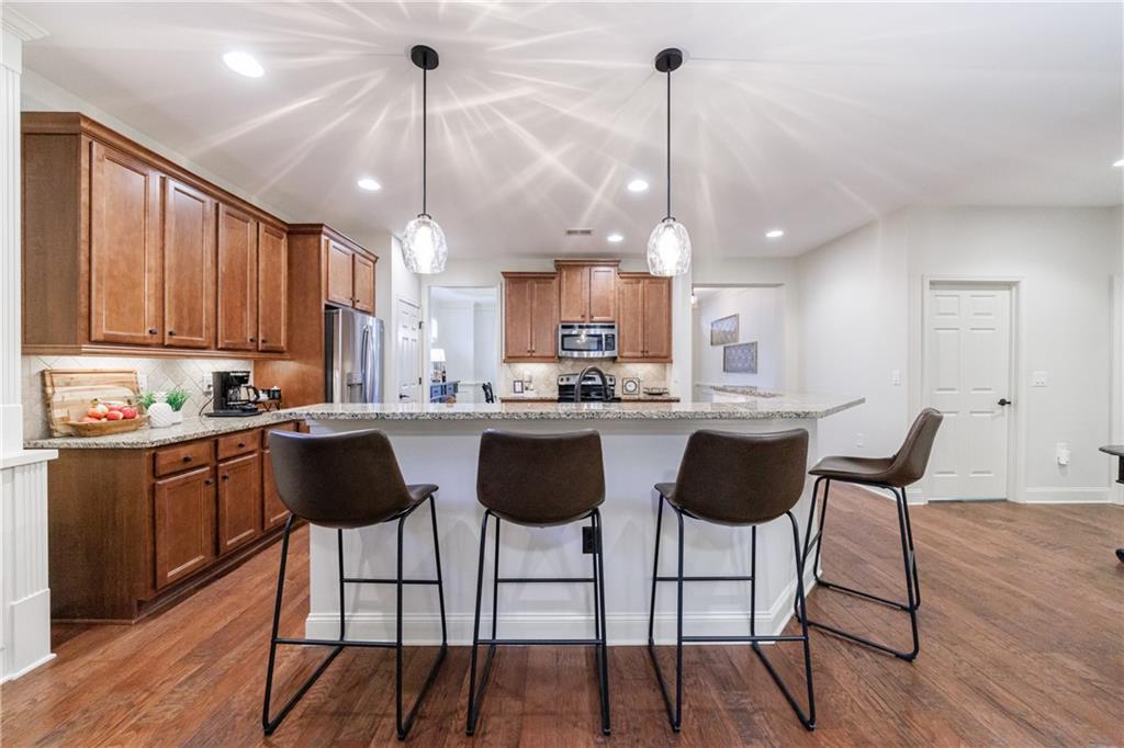 338 Shade Tree Circle