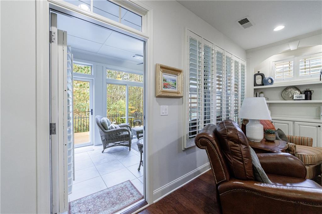 338 Shade Tree Circle