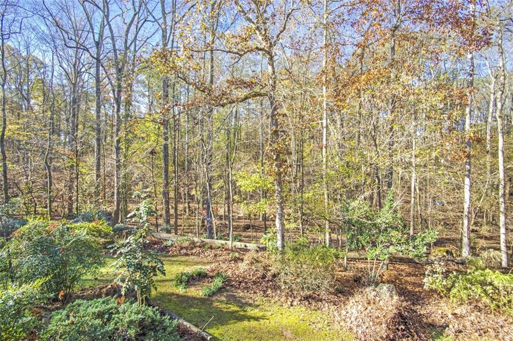 5085 Meadowbrook Circle