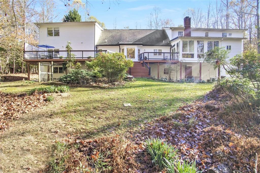 5085 Meadowbrook Circle