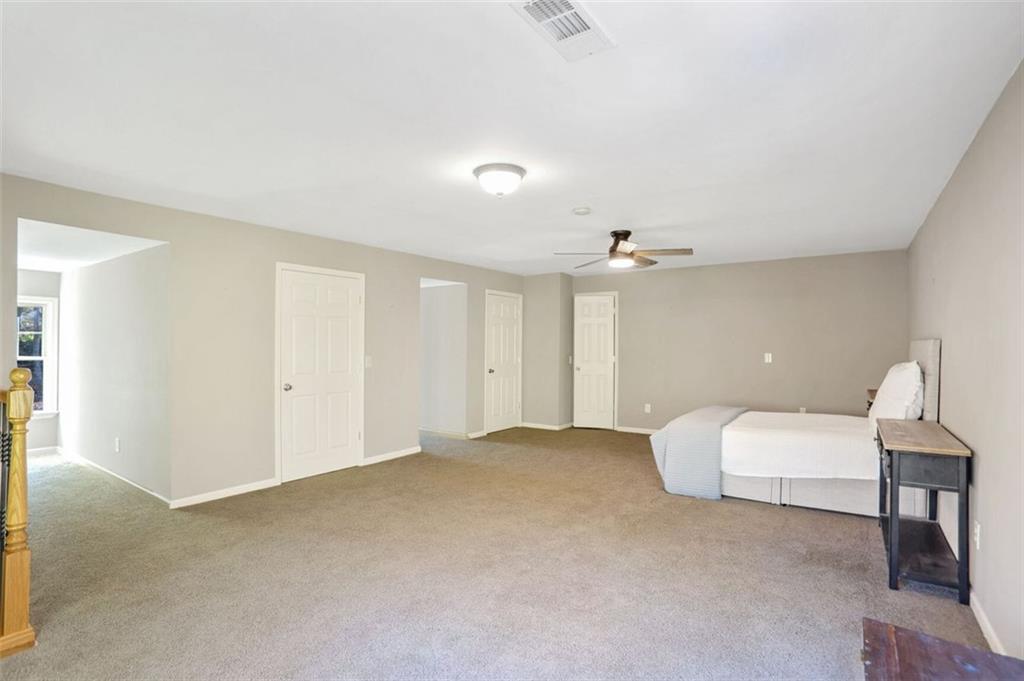 5085 Meadowbrook Circle