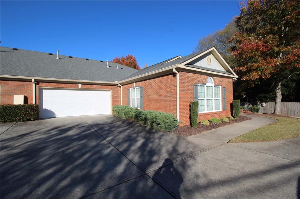 119 Holiday Road Unit 701