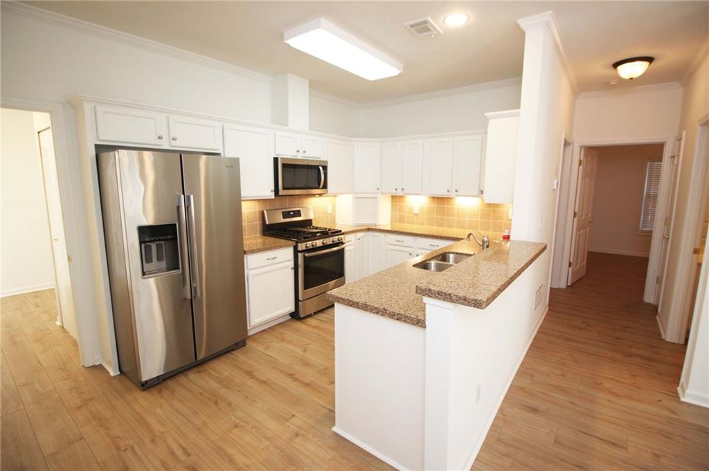 119 Holiday Road Unit 701