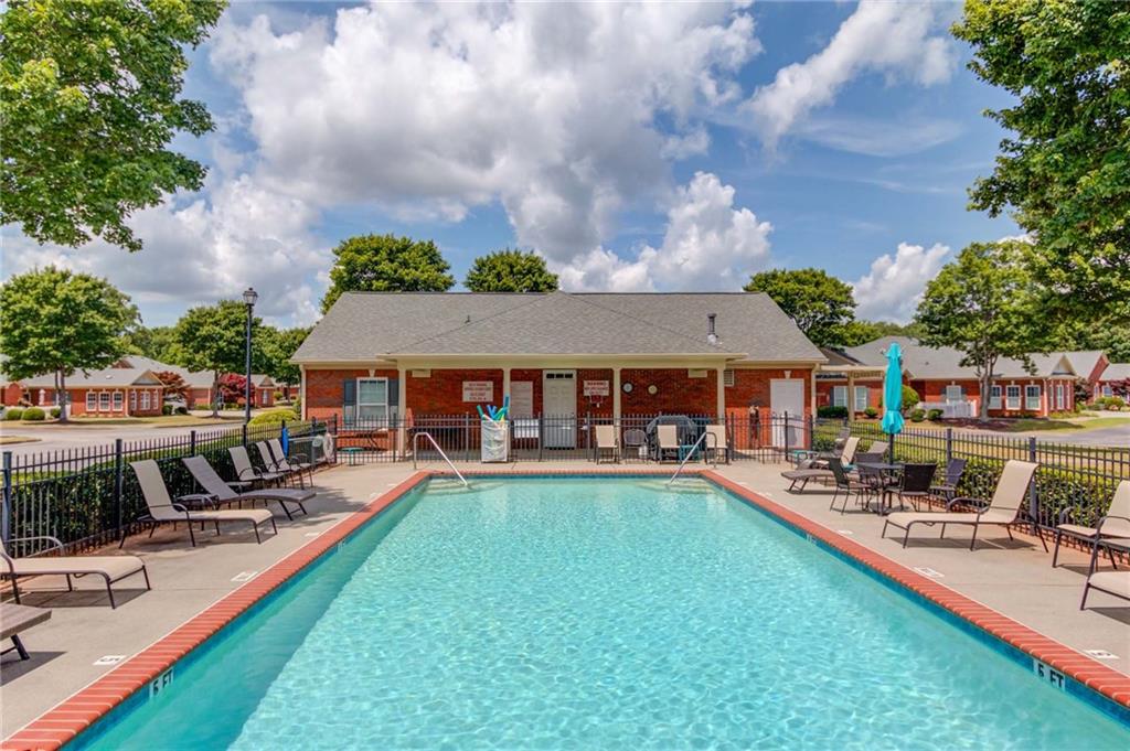 119 Holiday Road Unit 701