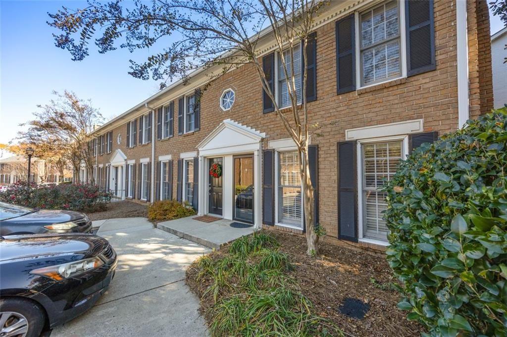 1101 Collier Road NW Unit V6