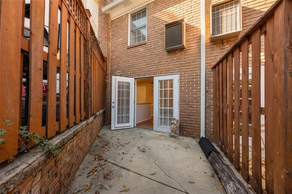 1101 Collier Road NW Unit V6